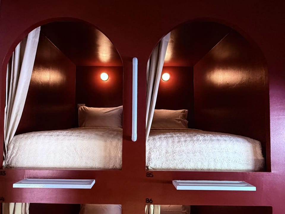 Bed, Bedroom, bunk bed