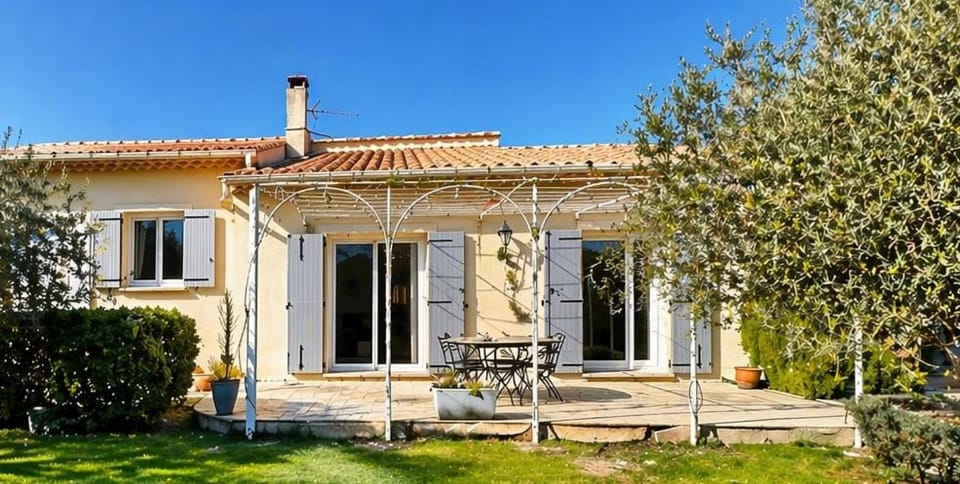 Maison avec piscine privée, 6 personnes Villa in Vedène