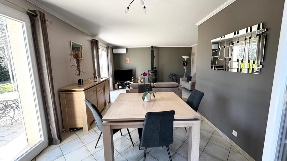 Maison avec piscine privée, 6 personnes Villa in Vedène