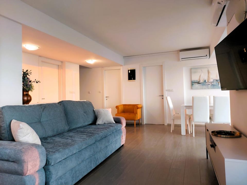 Sunset View Penthouse - modern three bedroom apartment with amazing sea view Apartment in Zadar County