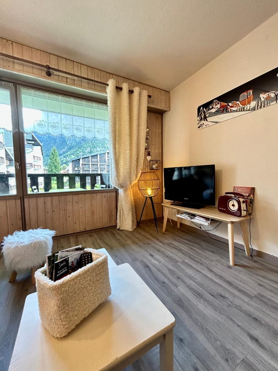 Property building, Living room