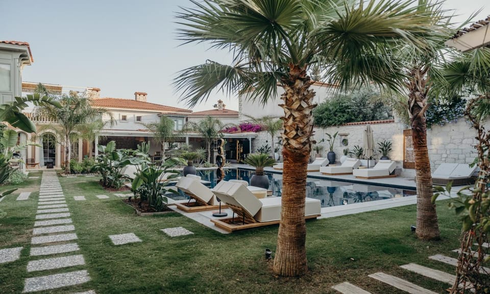 Restaurant/places to eat, Garden, Garden, Garden view, Garden view, Pool view, Pool view, Swimming pool, Swimming pool
