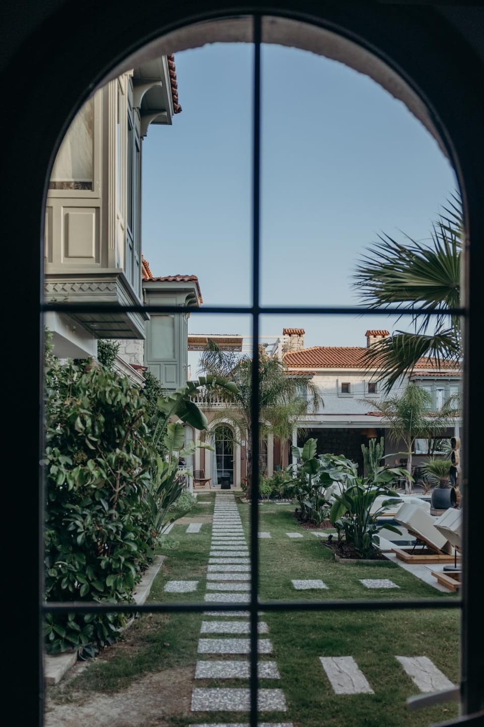 Restaurant/places to eat, Garden, Garden view