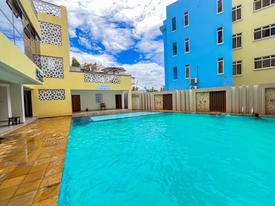 Swimming pool