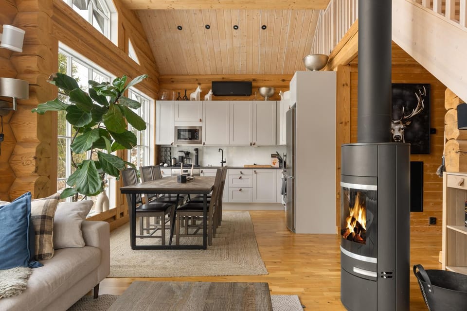 Coffee/tea facilities, Kitchen or kitchenette, Living room, Seating area, Dining area, dishwasher, oven, pet friendly, stove, toaster