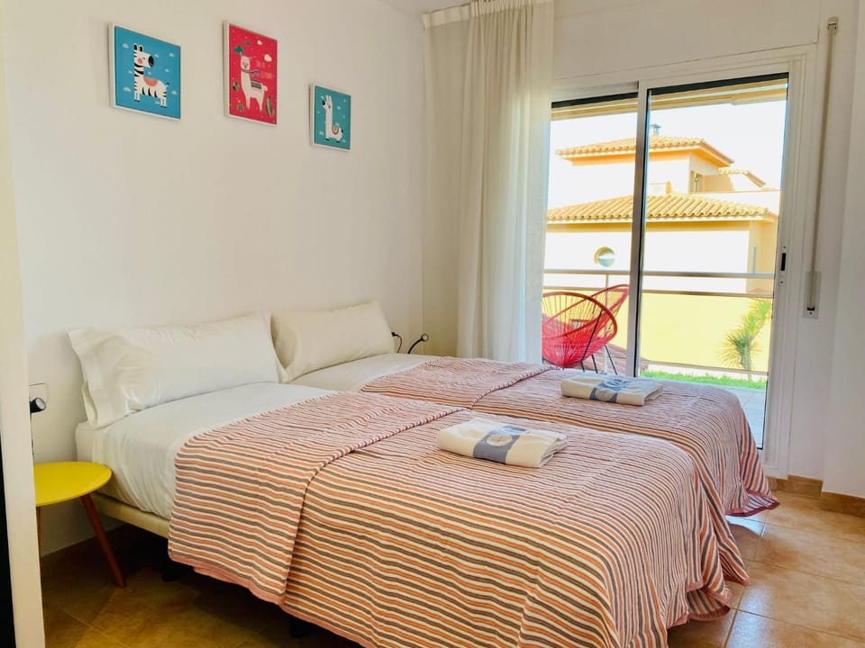Apartment Gemütliche- strandnahe Ferienwohnung in Pals by Interhome Apartment in Baix Empordà