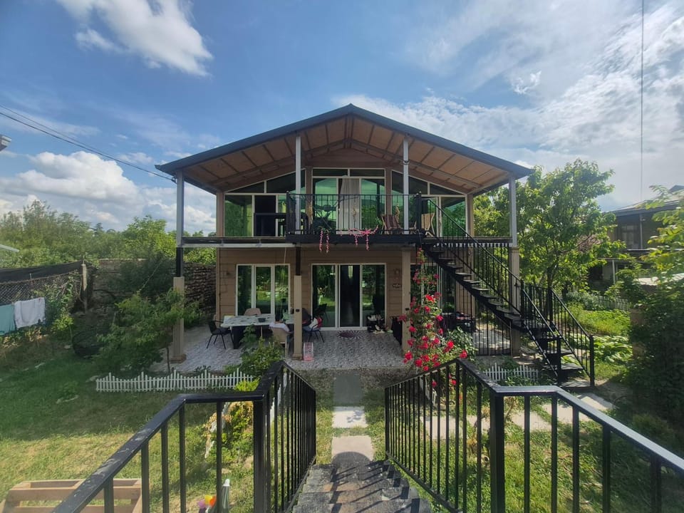 Lukas cottage in sagarejo Apartment in Georgia