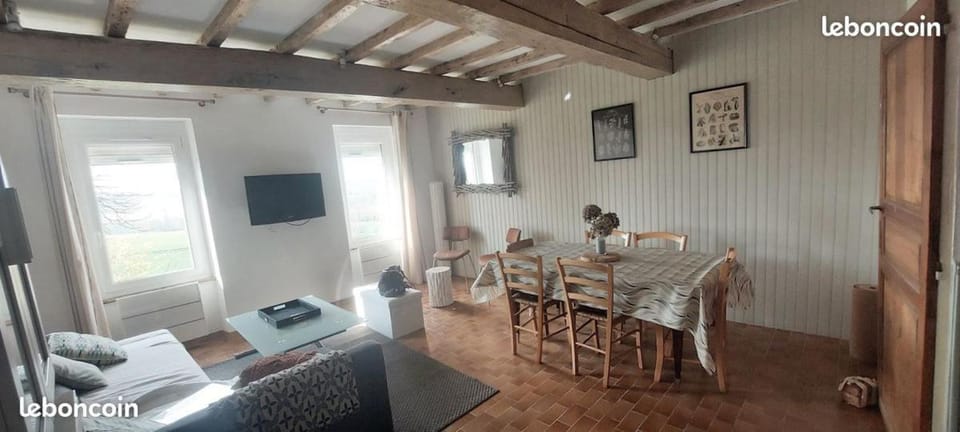 Maison Gersoise familiale avec vue Pyrénées House in Occitanie