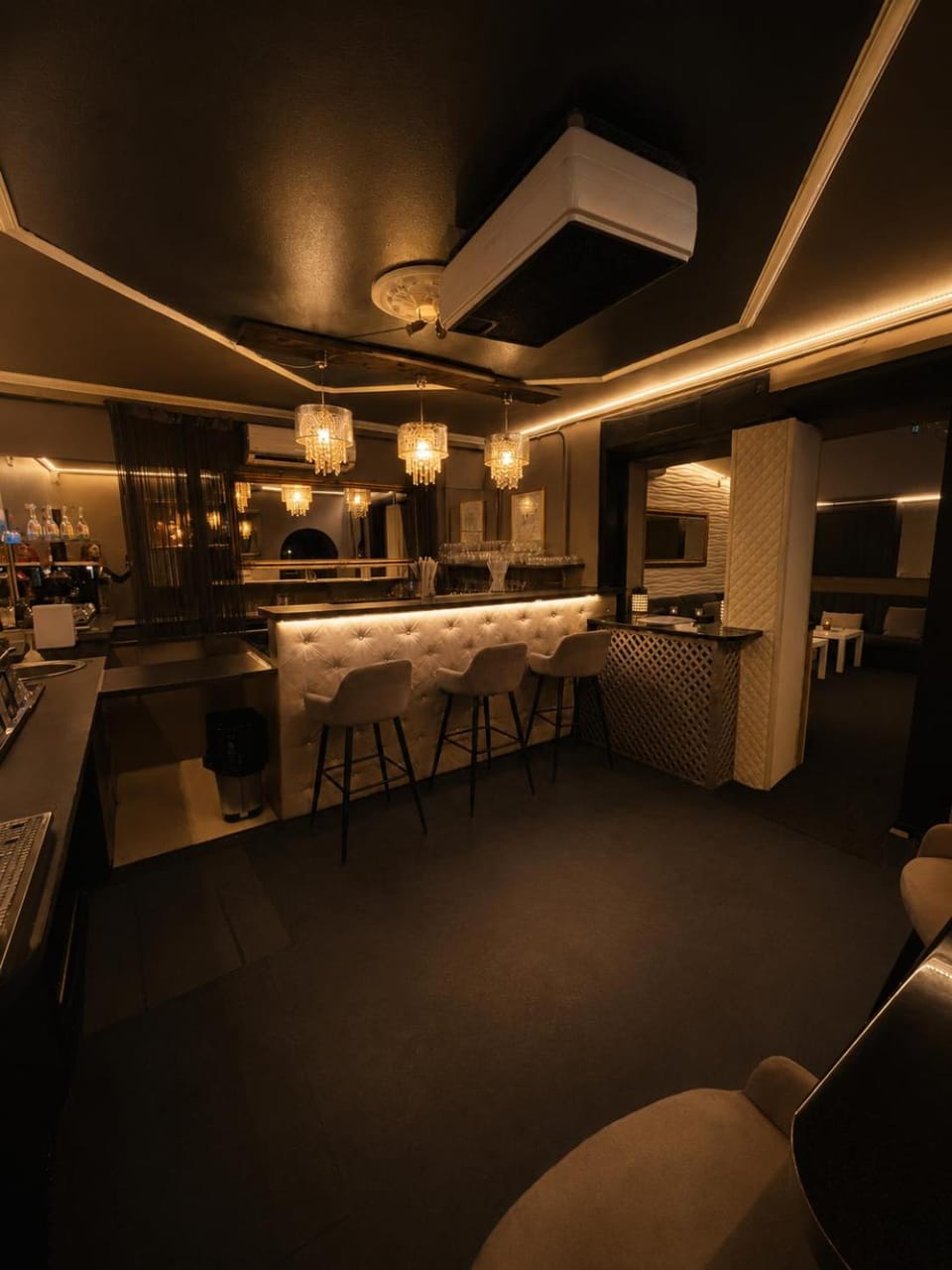 Lounge or bar