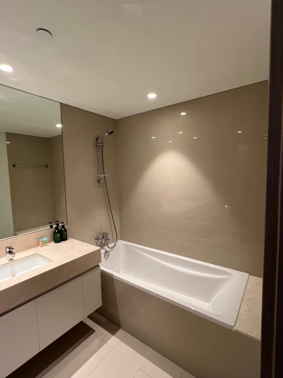 Bathroom, Bath