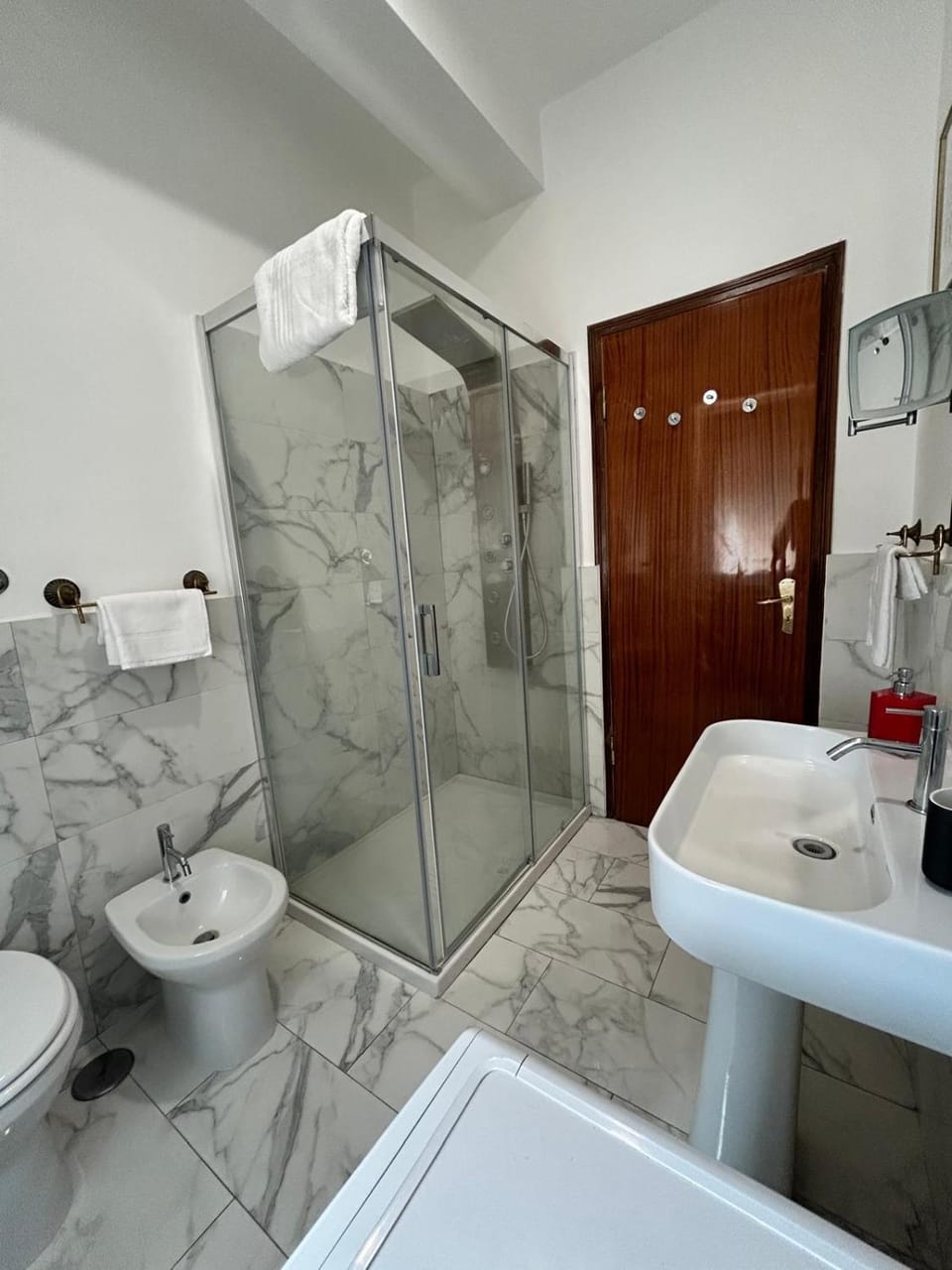 Shower, Toilet, Bathroom, bidet