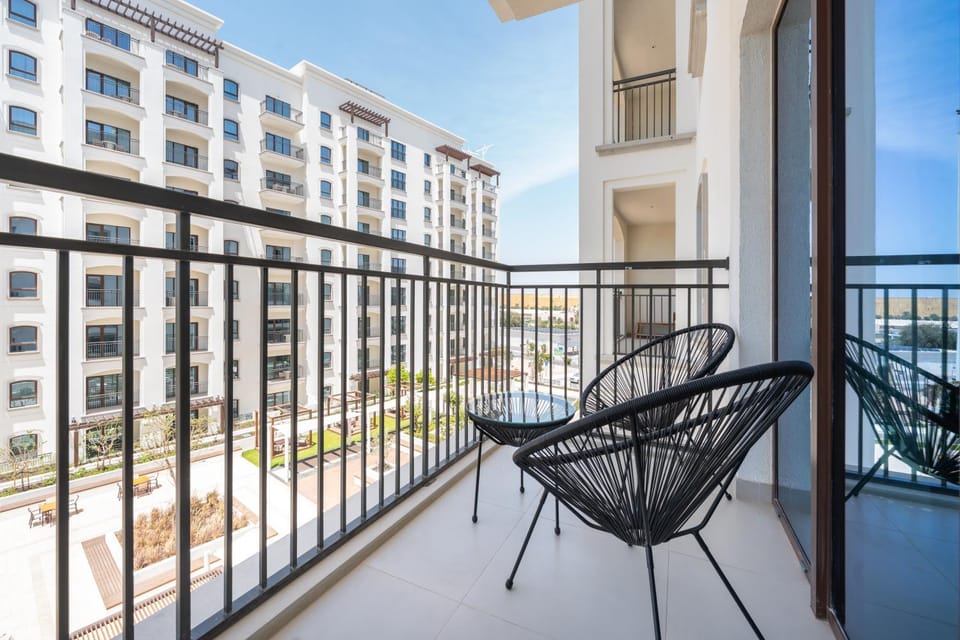 2BR Apartment Golf View Near Yas Attractions Apartment in Abu Dhabi