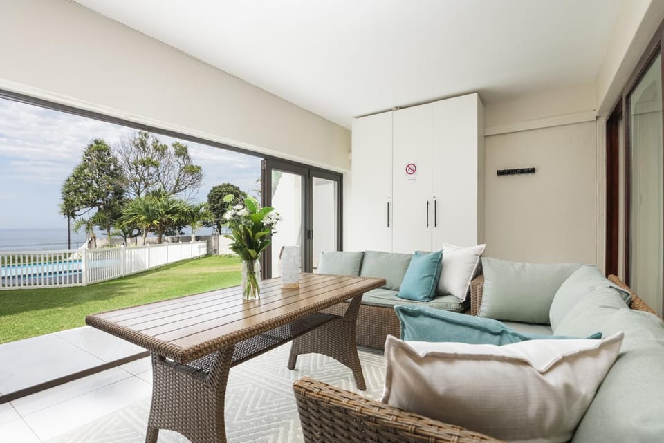 Patio, Sea view, Swimming pool