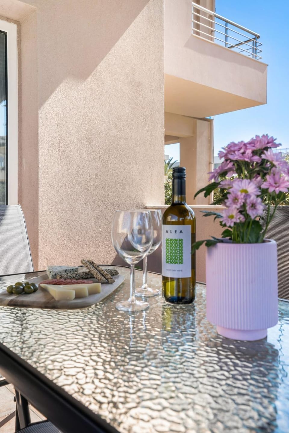 Ocean Alley Seaside Retreats - Pearl Suite Apartment in Crete Region