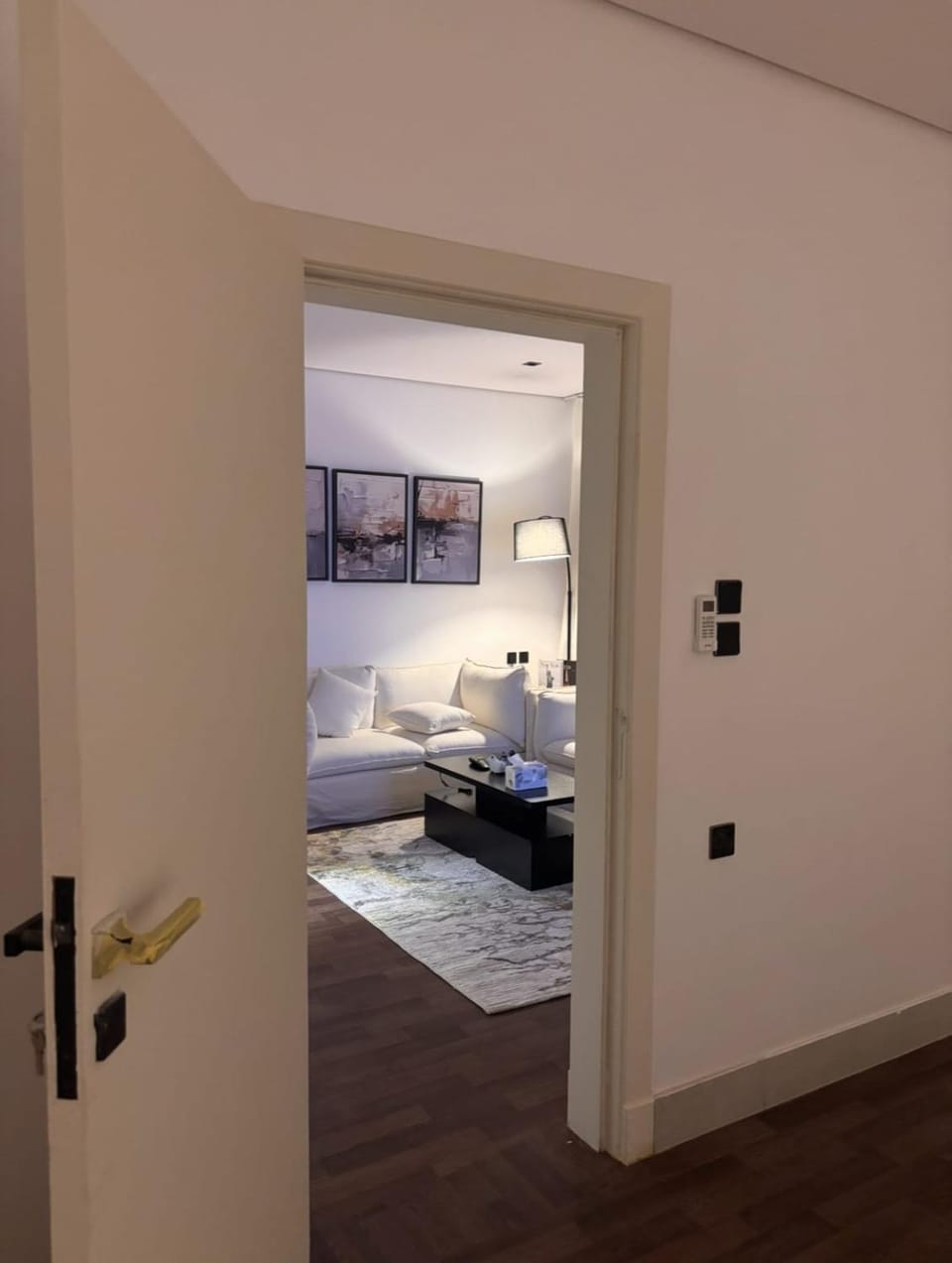 New room and living room with a modern design in Al-Taawun neighborhood, self check-in Apartment in Riyadh