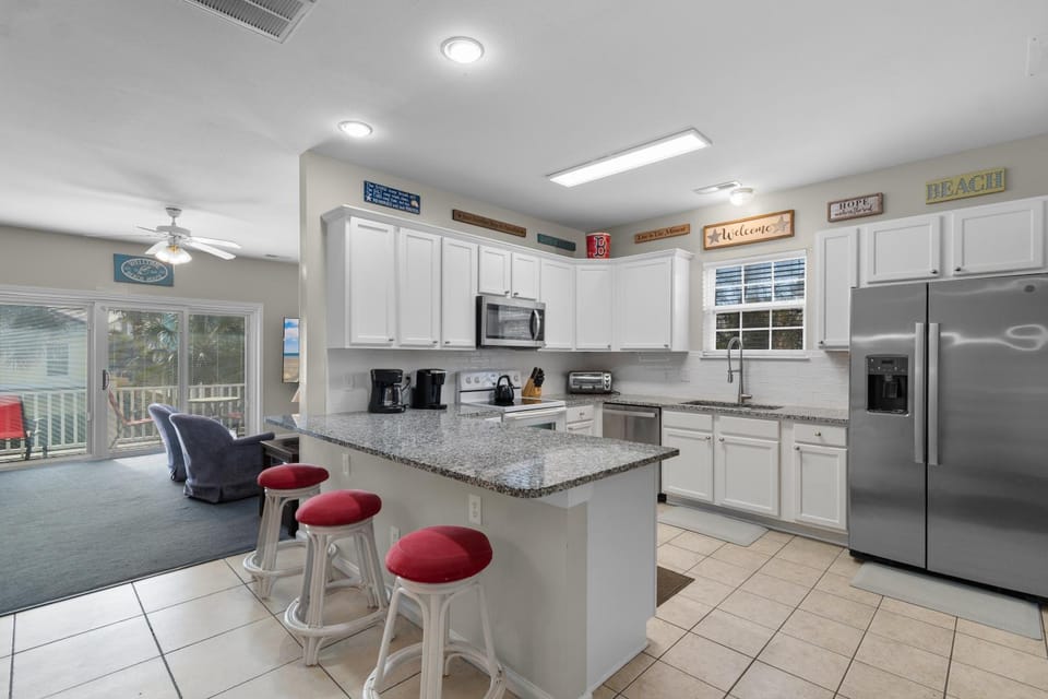 Red Sox Beach House House in Surfside Beach