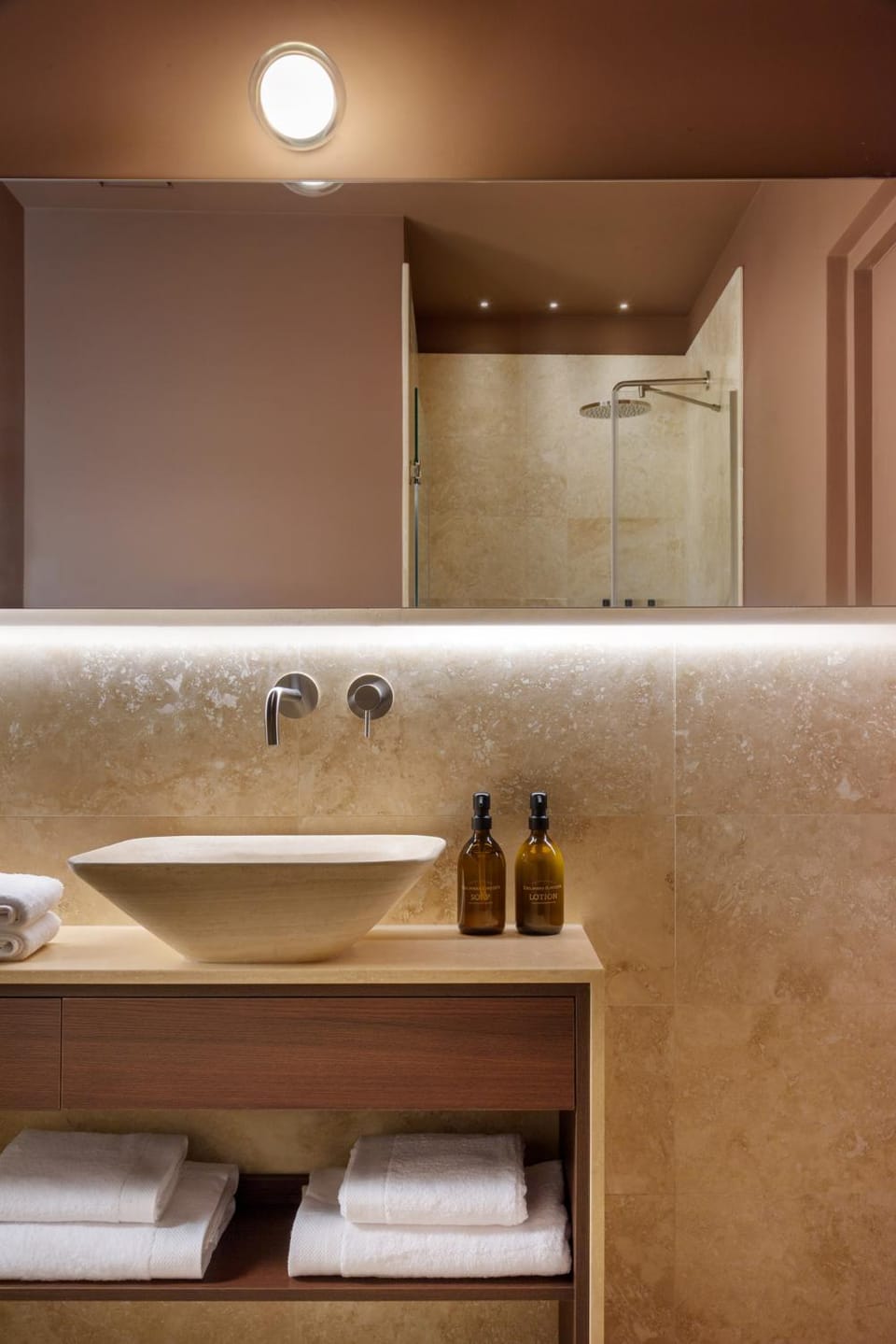 Shower, Bathroom, towels
