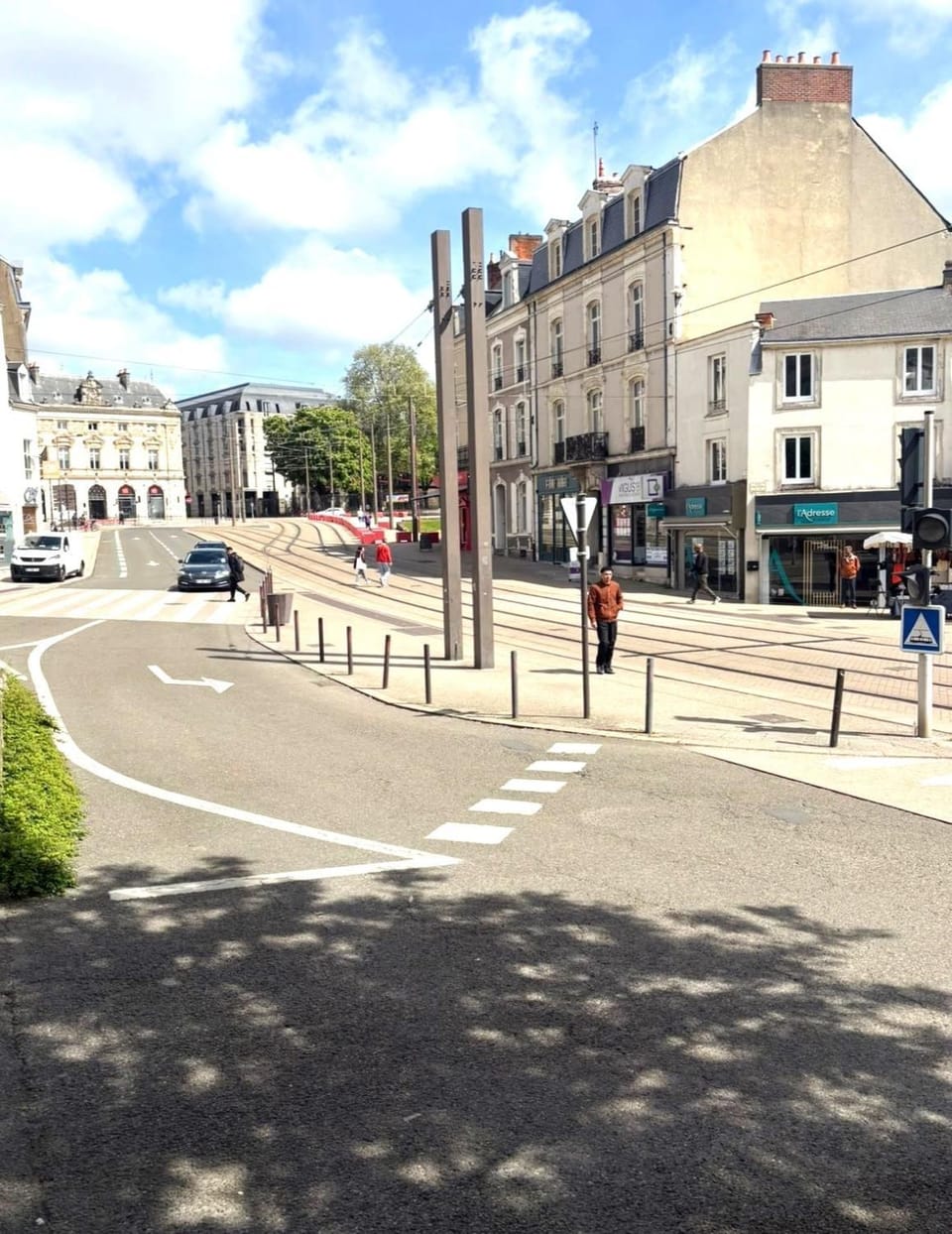 Charmant T2 moderne tout équipé - Lumineux - Proche gare & Centre-ville Apartment in Le Mans
