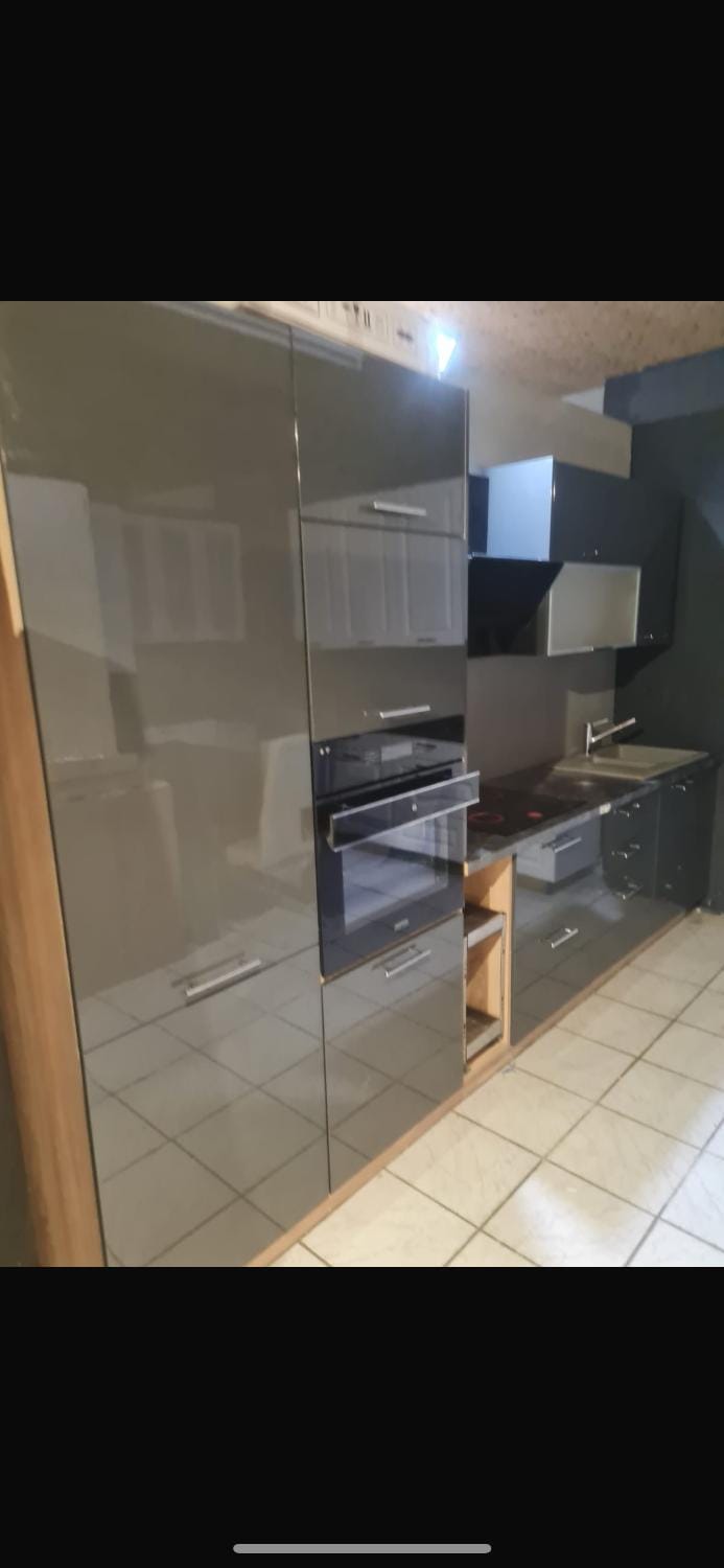 Monteurwohnung mit Parkplatz Ideal für Firmen & Langzeitaufenthalt Apartment in Duisburg