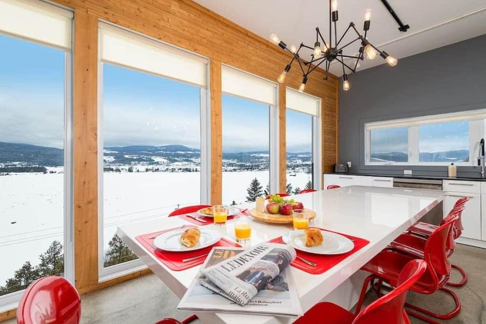 Hôtel à la maison - Panache, spa et fleuve Chalet in Baie-Saint-Paul