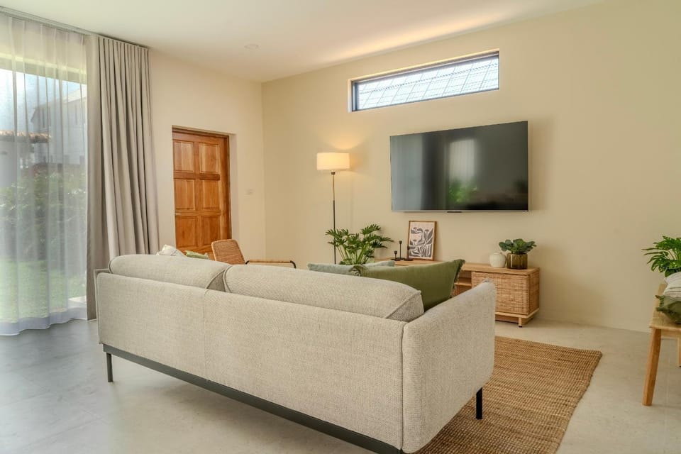 Villa Srithanu Pearl- 3 Bedrooms Families only Villa in Ko Pha-ngan Sub-district