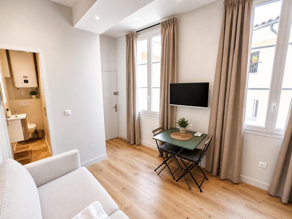 Lou Cezanne Apartment in Aix-en-Provence