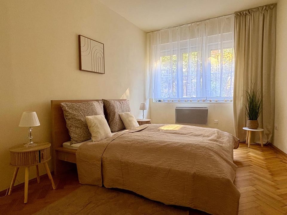 Stylish old town apartment Apartment in Bratislava