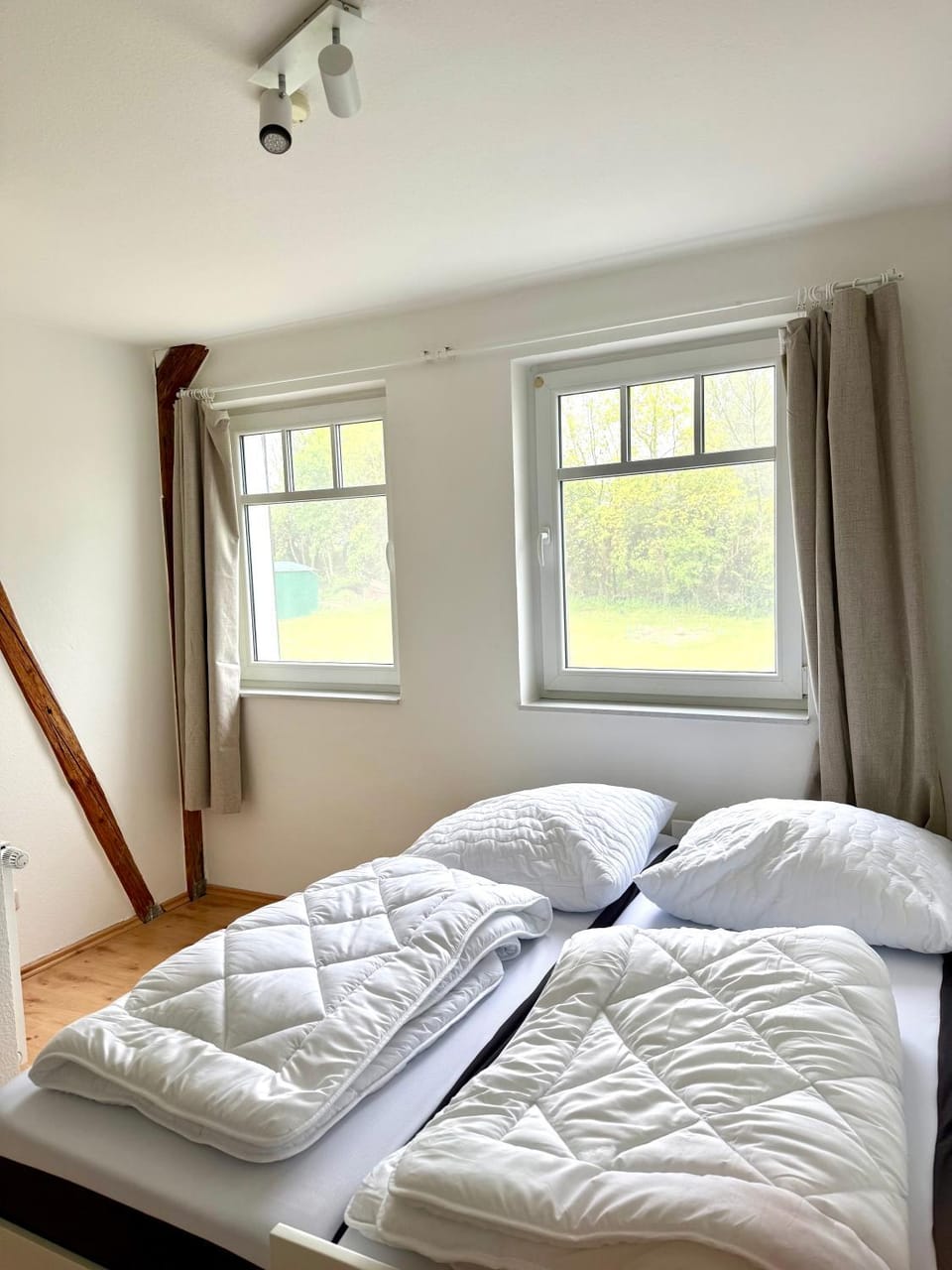 2 Schlafzimmer mit Sauna, Gartenblick & Grill - das Draussen Apartment in Mecklenburg-Vorpommern, Germany