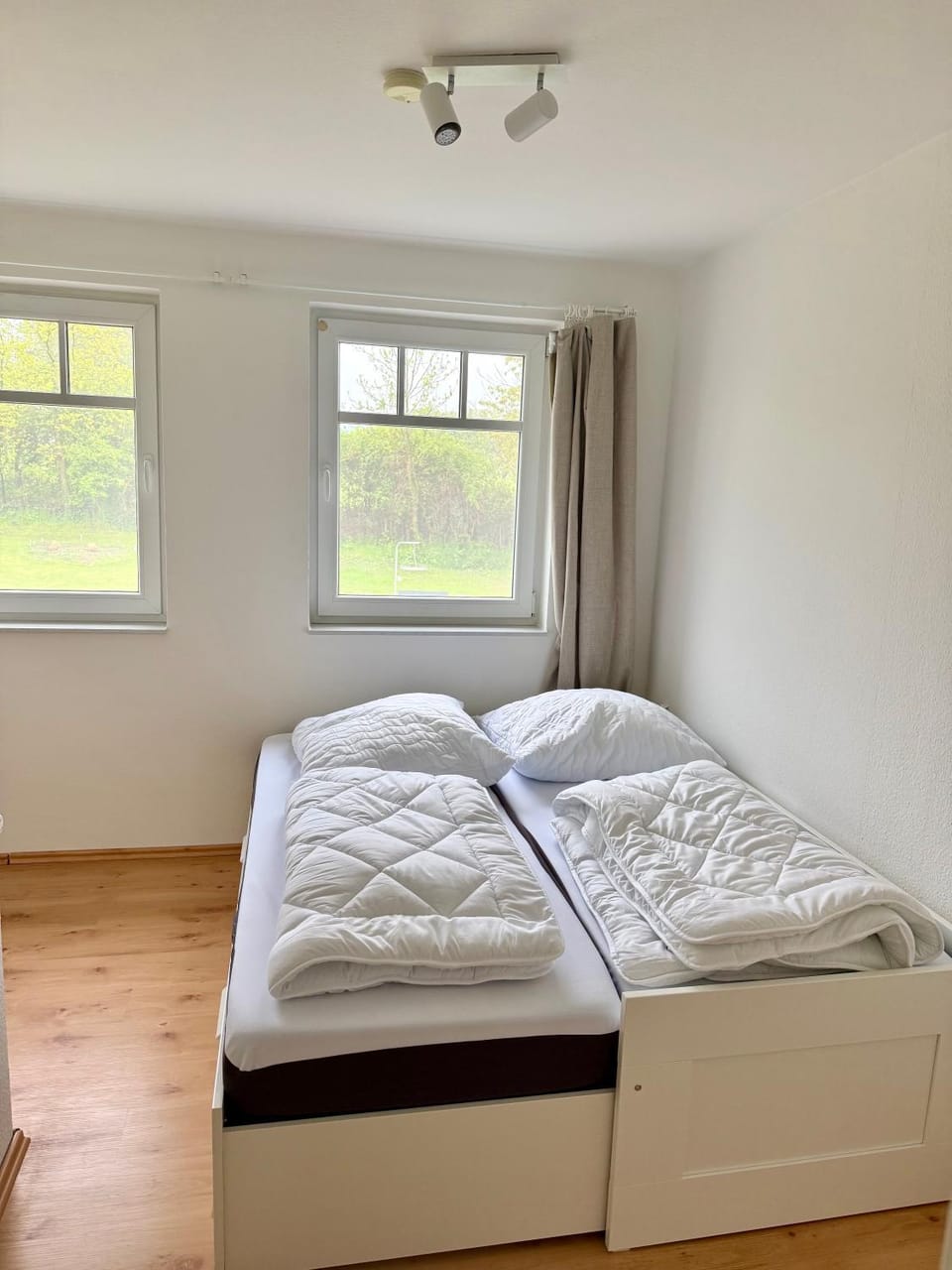 2 Schlafzimmer mit Sauna, Gartenblick & Grill - das Draussen Apartment in Mecklenburg-Vorpommern, Germany