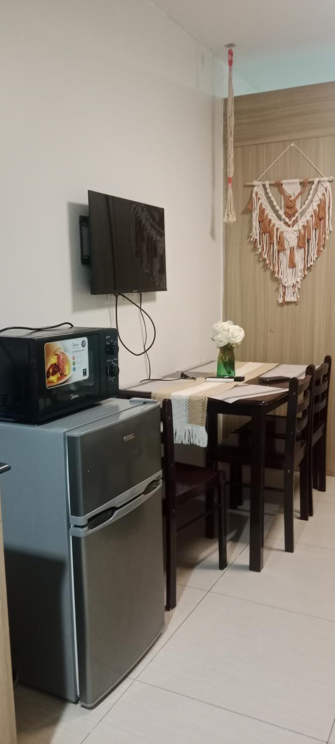 AJ staycation Shore 1 Apartment hotel in Pasay