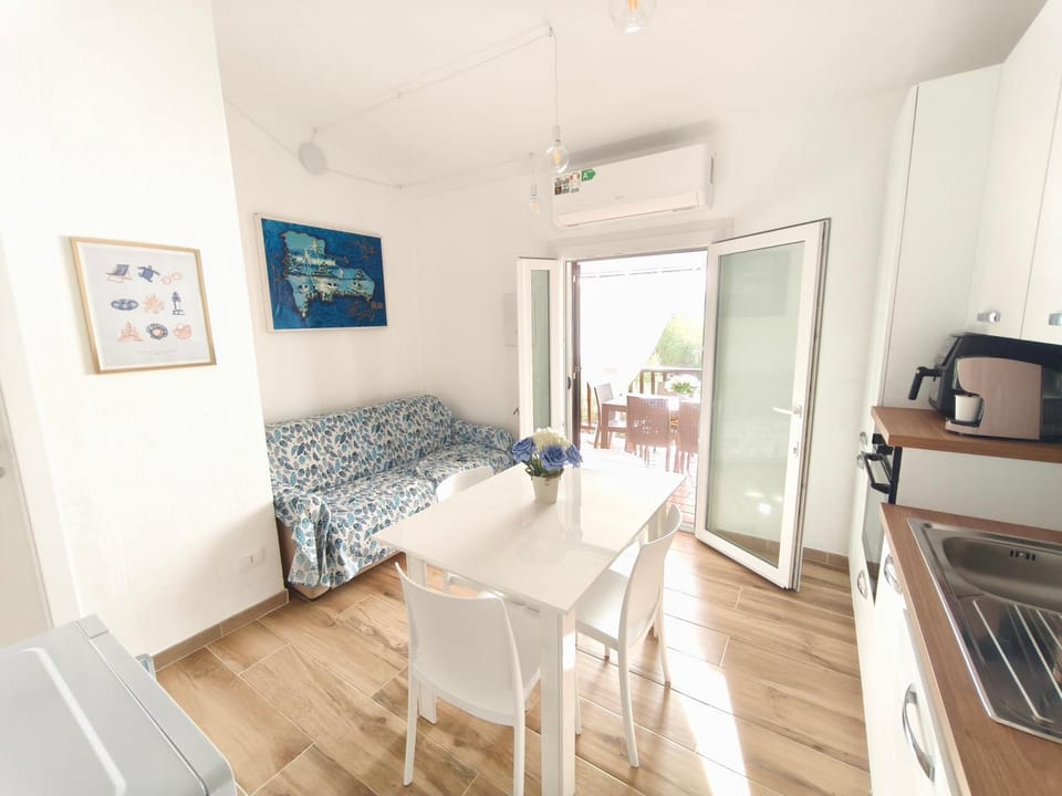 Property building, Living room, Bedroom