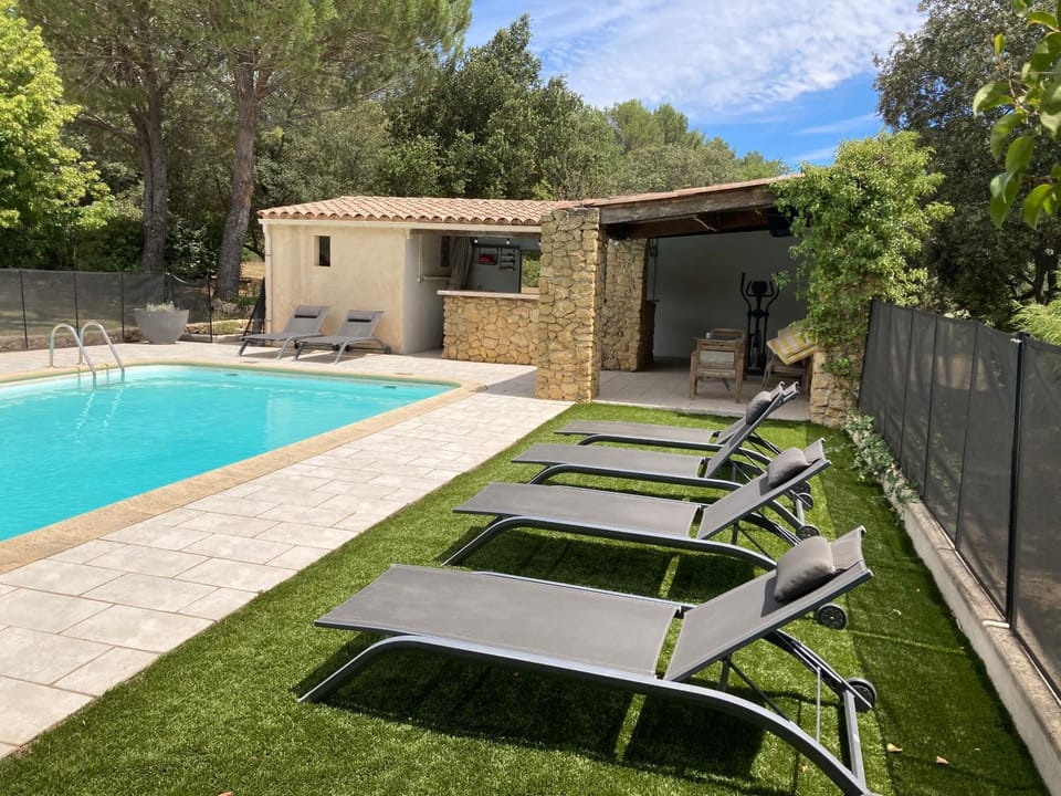 Garden, Swimming pool, sunbed