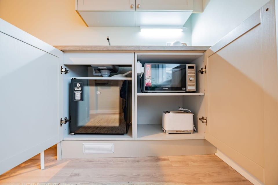 Flexistays - Private En-Suite Studios - Kinnegad Apartment hotel in Westmeath, Co. Westmeath, Ireland