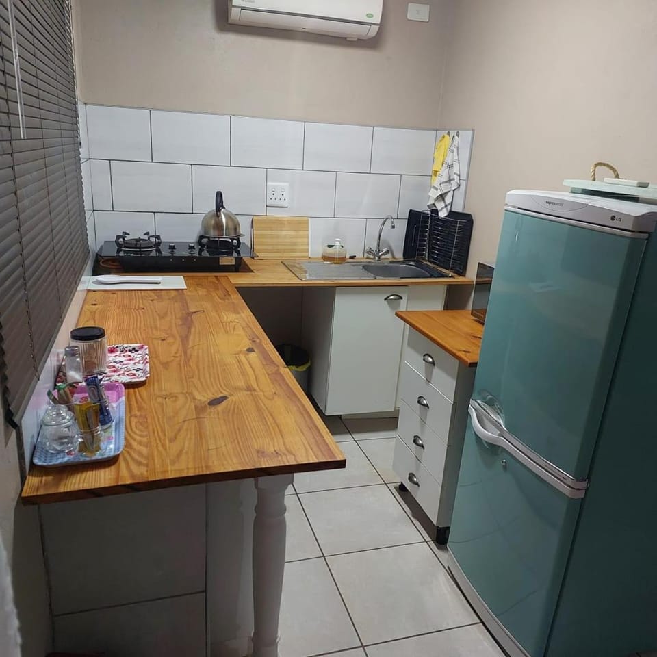 1atKruger Unit 2 Bed and Breakfast in South Africa