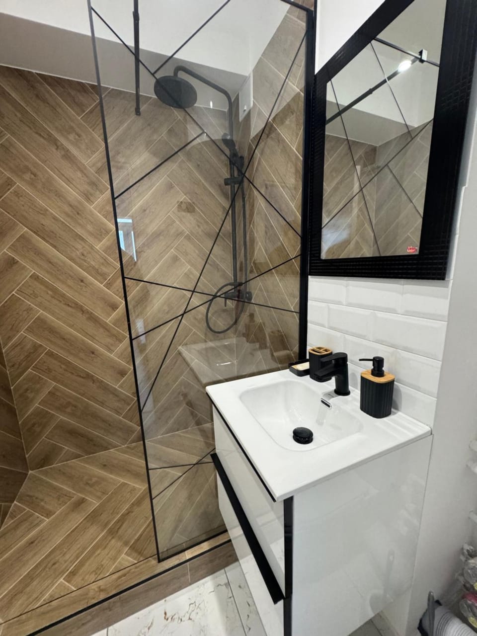 Splendid - garsoniera ultracentral dotari full Apartment in Craiova