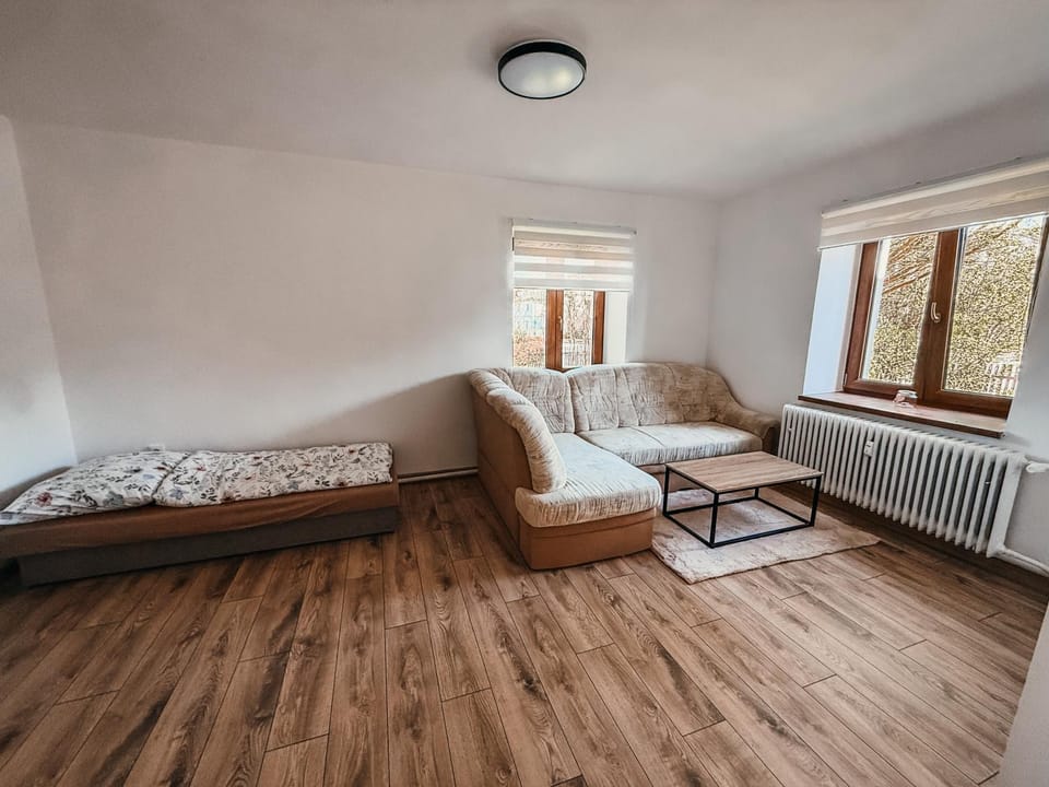 Moderní apartmán se zahradou v České Kamenici Apartment in Czechia