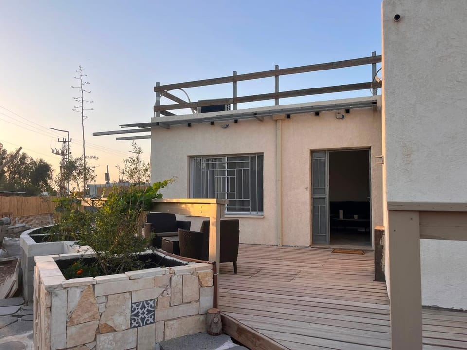 בית בערבה House in South District