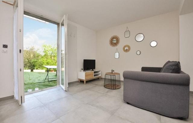 Le cocon Vert- Calme absolu - Refait à neuf Apartment in Villeneuve-Loubet