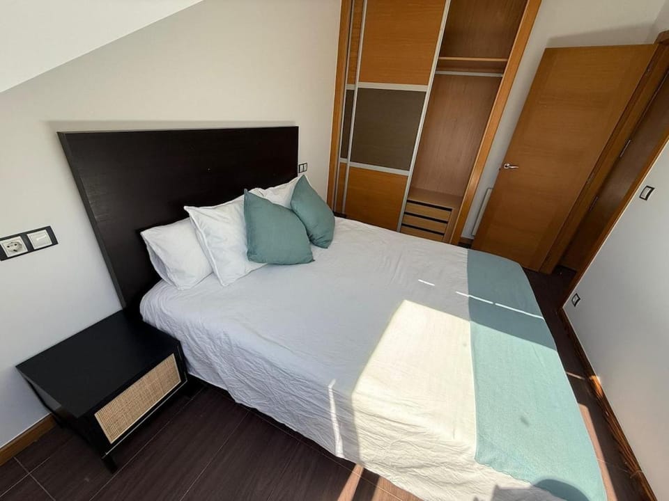 Playa América Ático 4D by YBH Apartment in Viana do Castelo District, Portugal