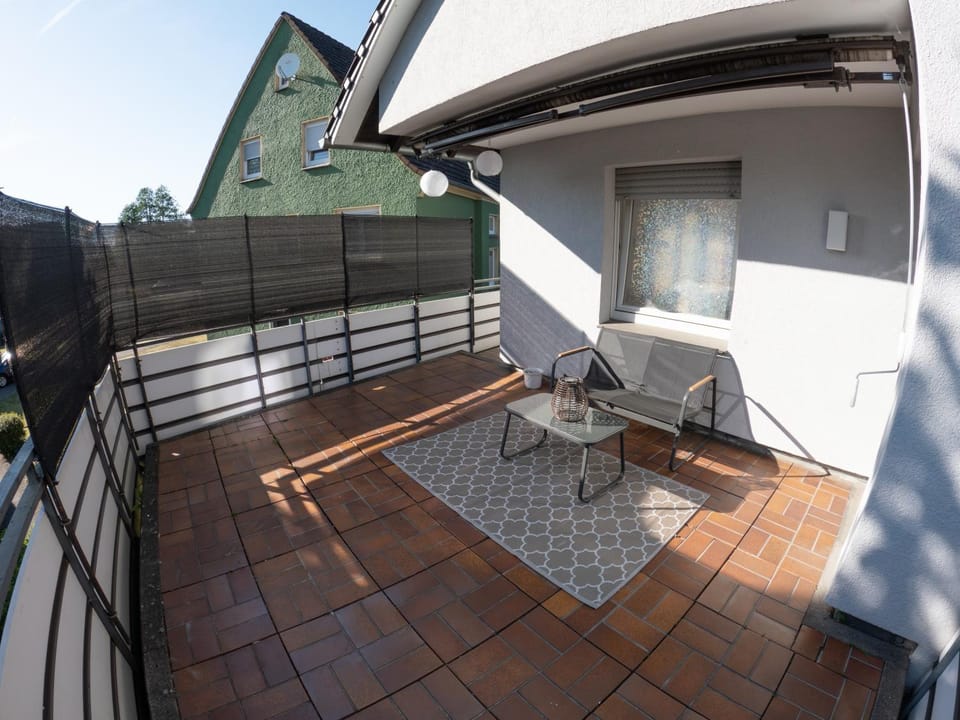 Ferienzimmer im Zentrum von Steinhagen mit großem Balkon Vacation rental in Bielefeld