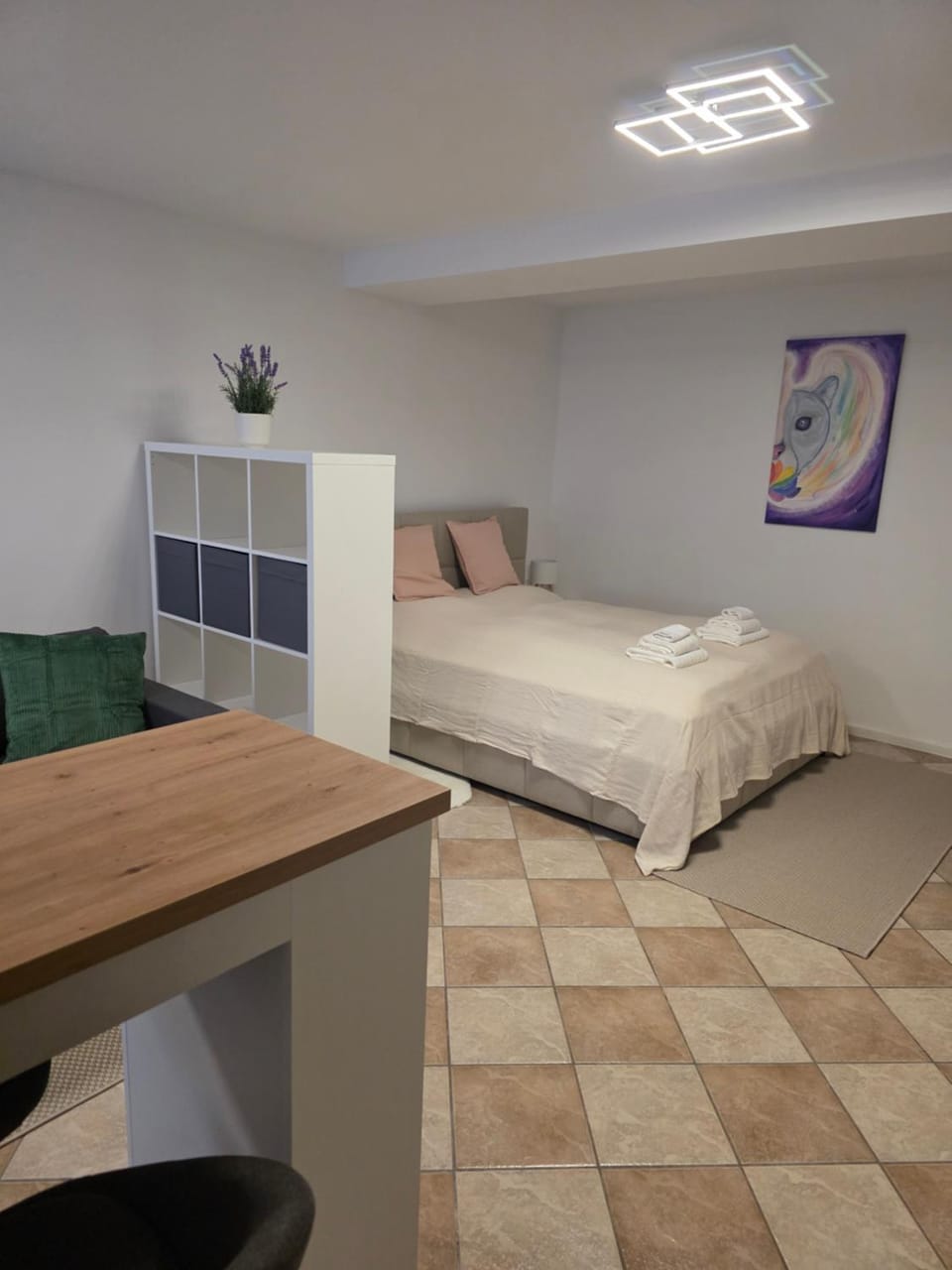 Bed, Photo of the whole room