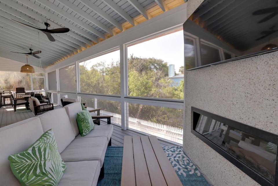 Palmwood Haven House in Tybee Island