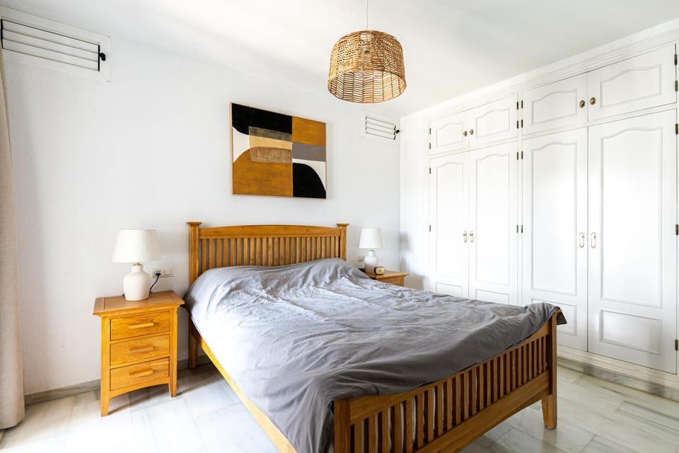 Bedroom, wardrobe