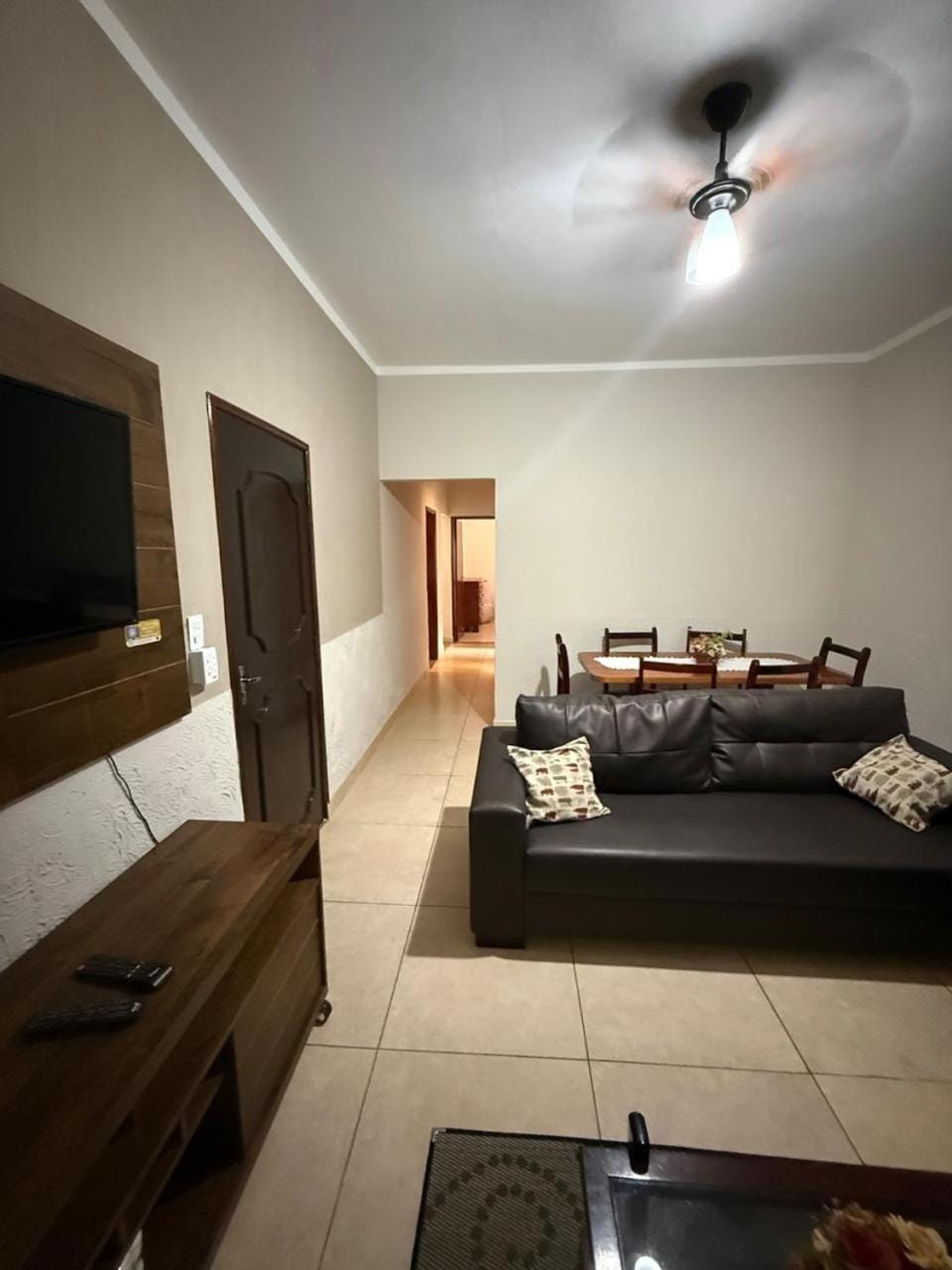 Casa em Aparecida a 300m da Basílica 3 quartos House in State of São Paulo
