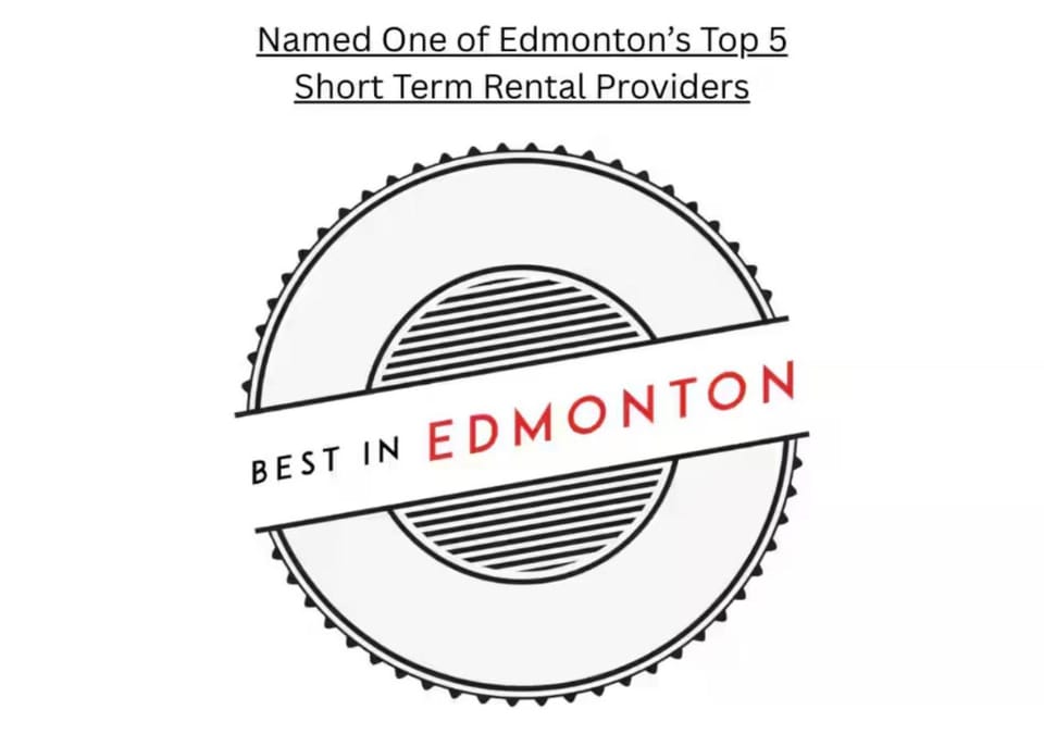 Game Night Getaway - HotTub - AC - BBQ - Firetable - KingBed Apartment in Edmonton