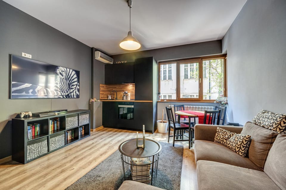 Top Central Apartment next to Alexander Nevsky Cathedral Apartment in Sofia