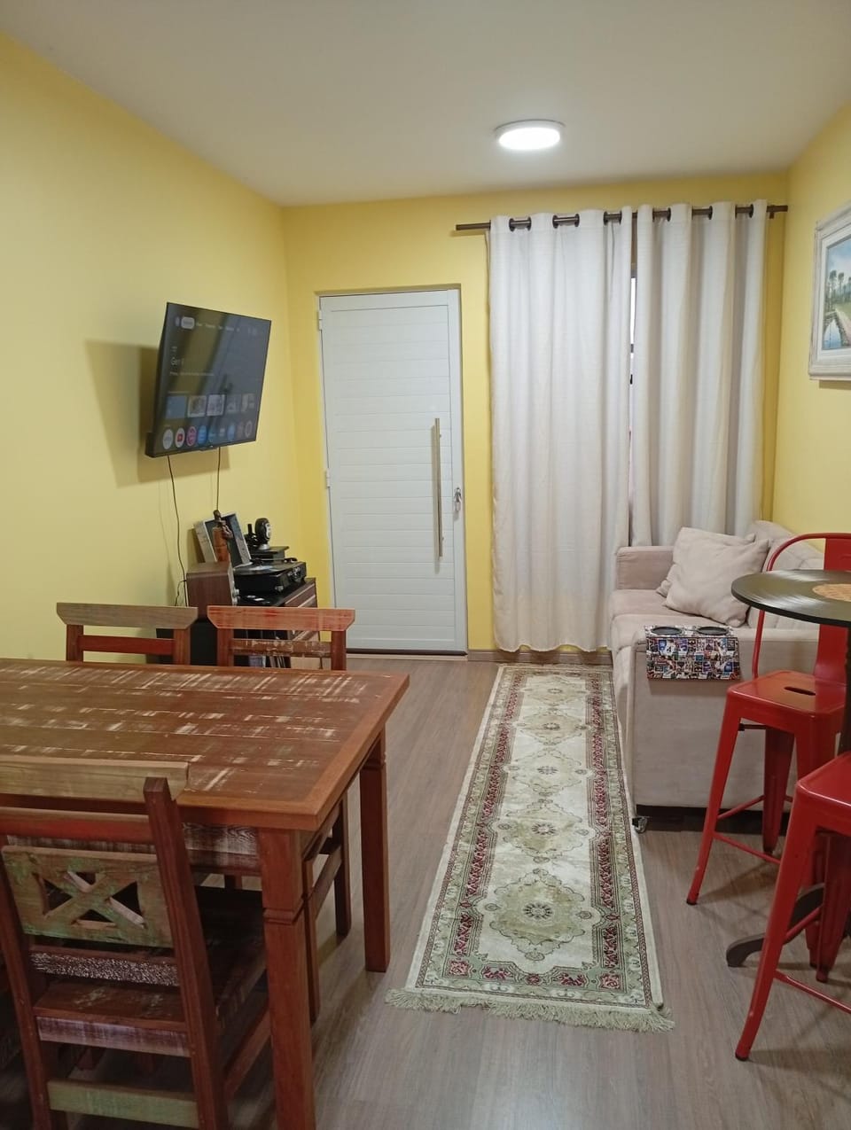 Communal lounge/ TV room, Living room