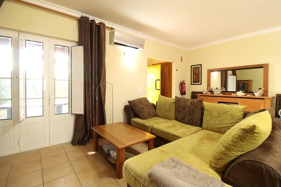 Real Village House in Faro District