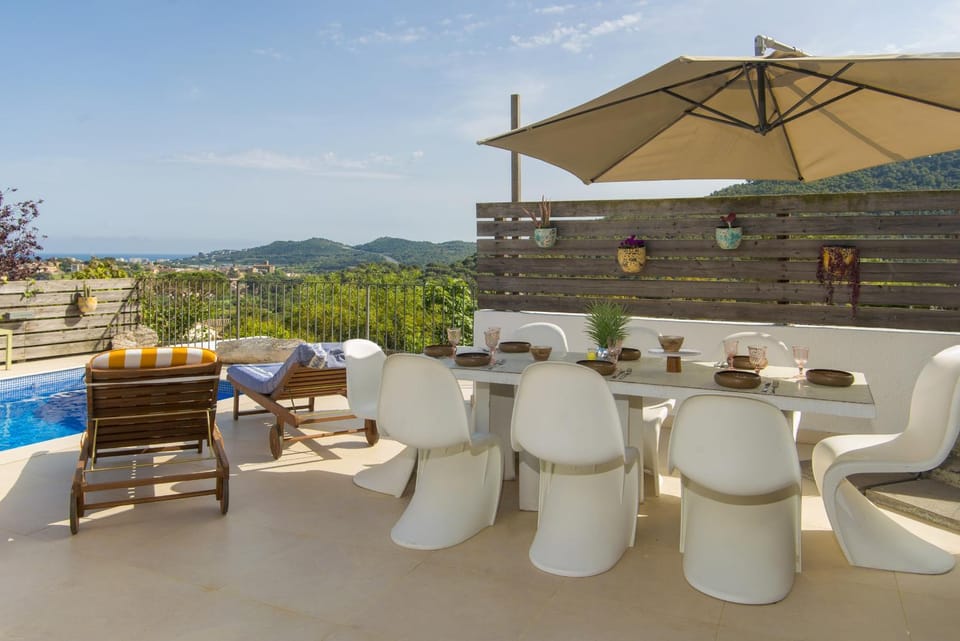 Natural landscape, Balcony/Terrace, Swimming pool