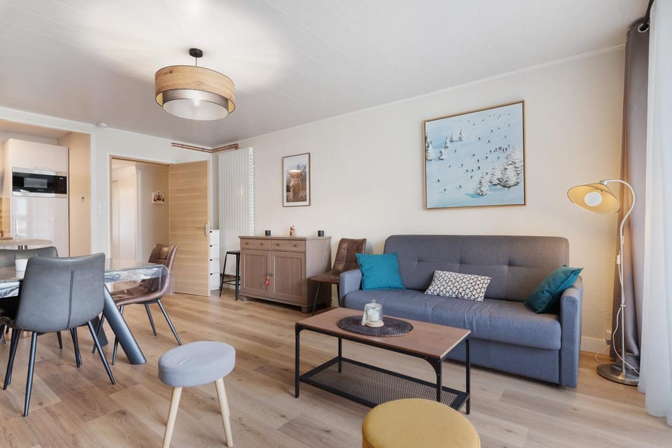 Property building, Living room
